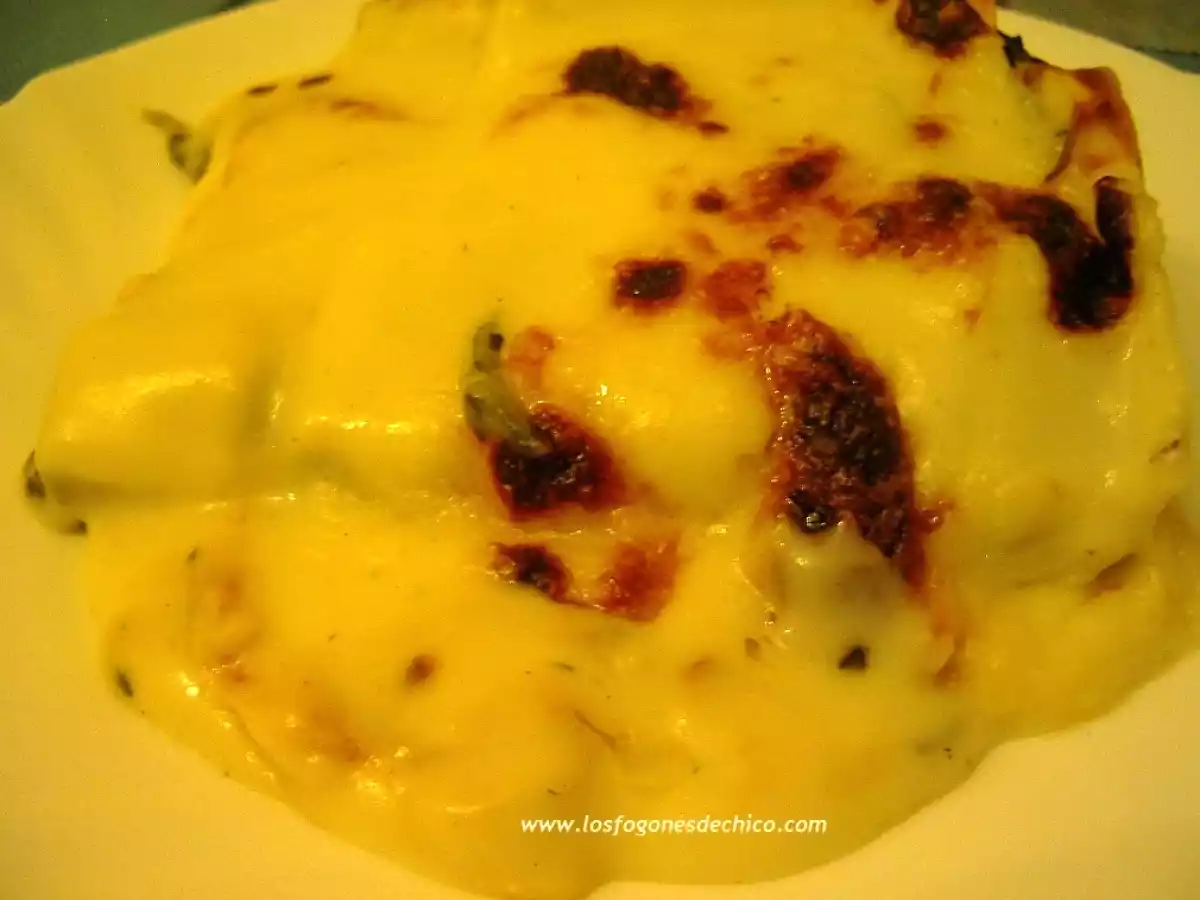 Lasaña de espinacas, Salmón Ahumado y Gambas