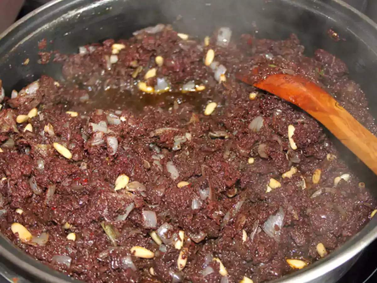 Lasaña de morcilla y tomate confitado. Paso a paso. - foto 12