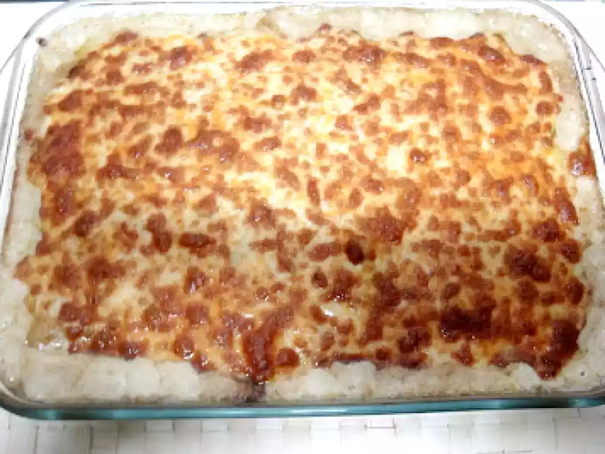 Lasaña de patata, cebolla y pollo especiado - foto 2