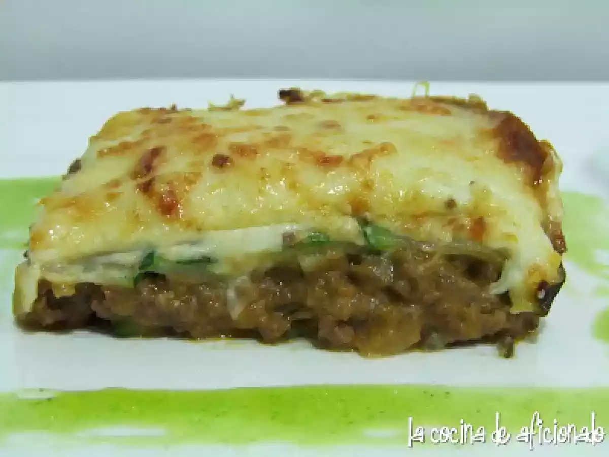 Lasaña mixta de carne y verduras