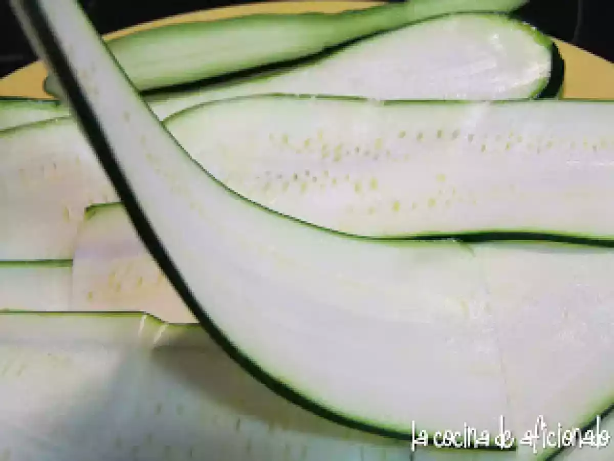 Lasaña mixta de carne y verduras - foto 2