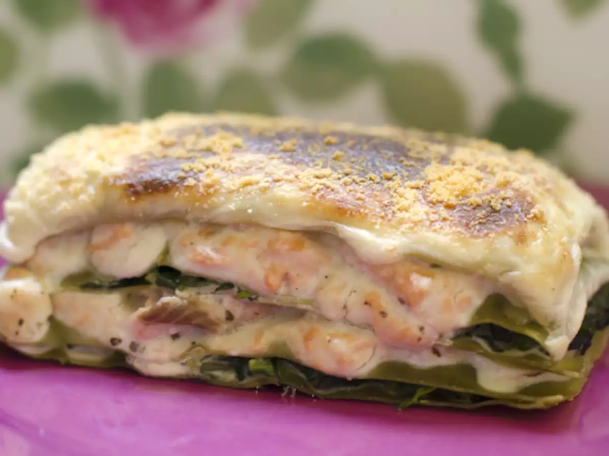 Lasaña verde de salmón y espinacas - foto 2