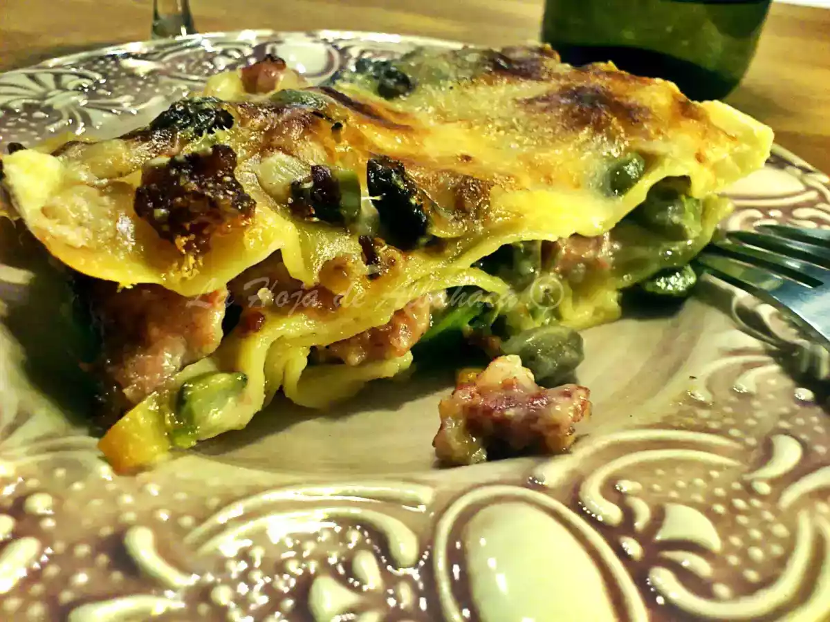 Lasañas de habas y longaniza