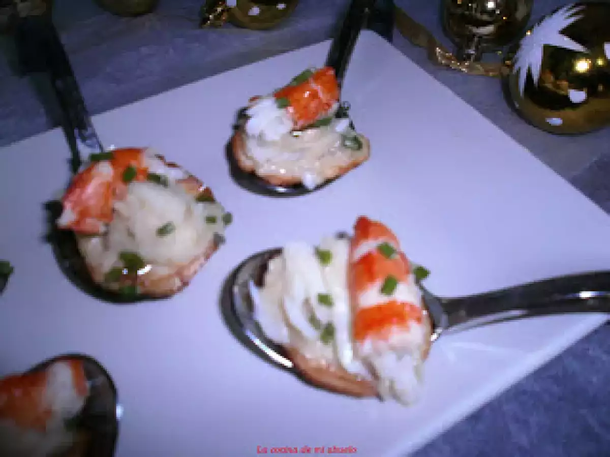 Lascas de bacalao confitado y langostinos - foto 2