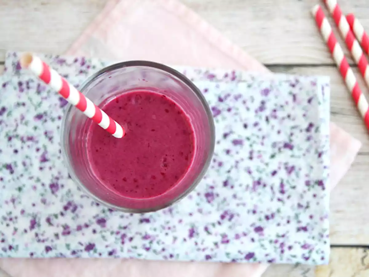Lassi de frutos rojos - foto 4