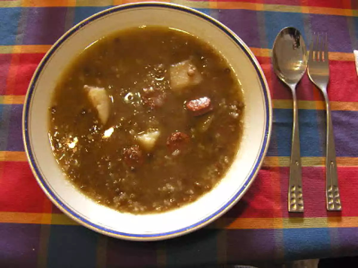 LENTEJAS CON CHORIZO ARROZ Y PATATA