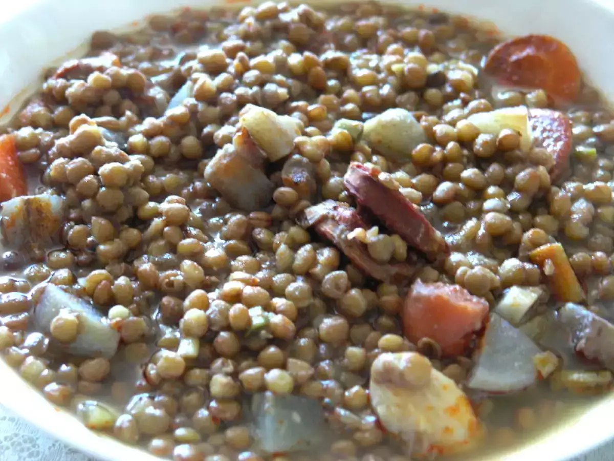 Lentejas con chorizo y verduras