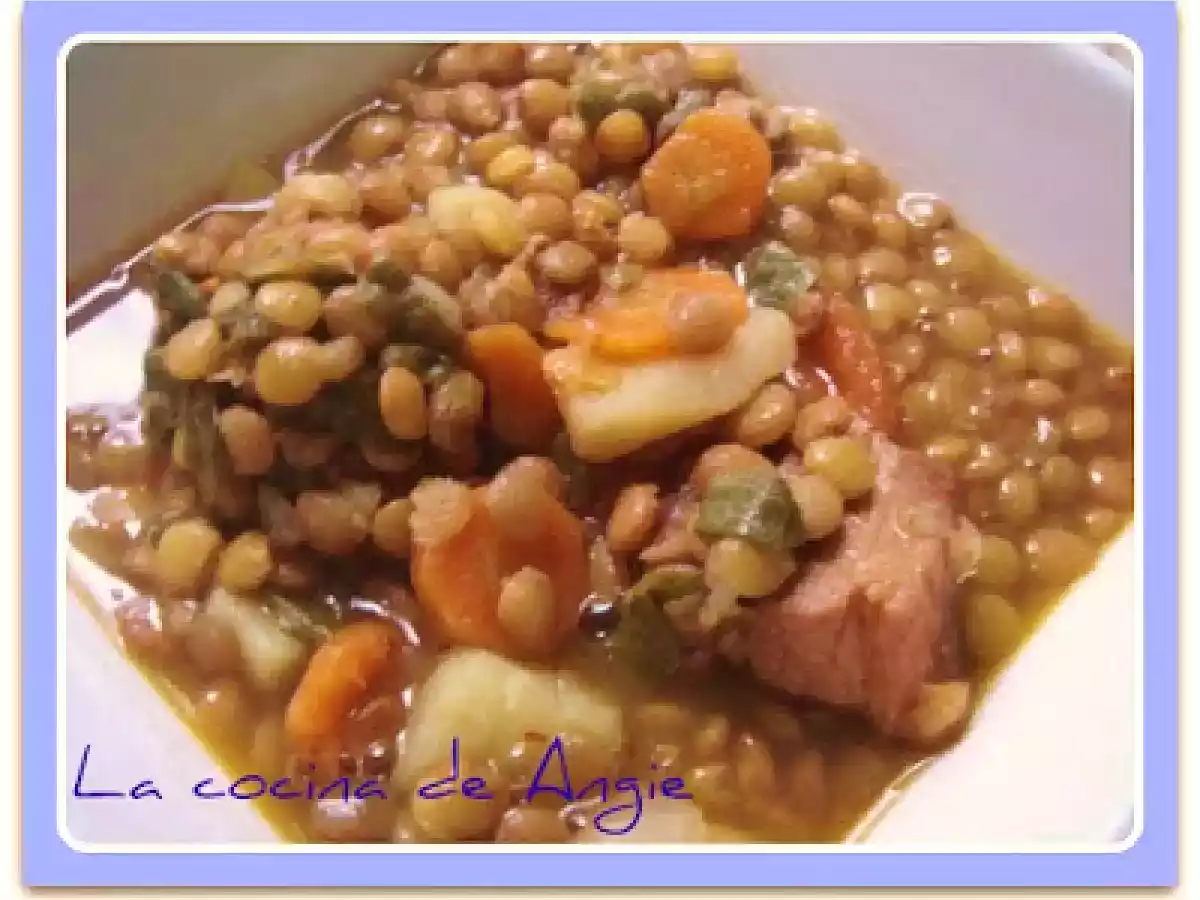 LENTEJAS CON COSTILLAS