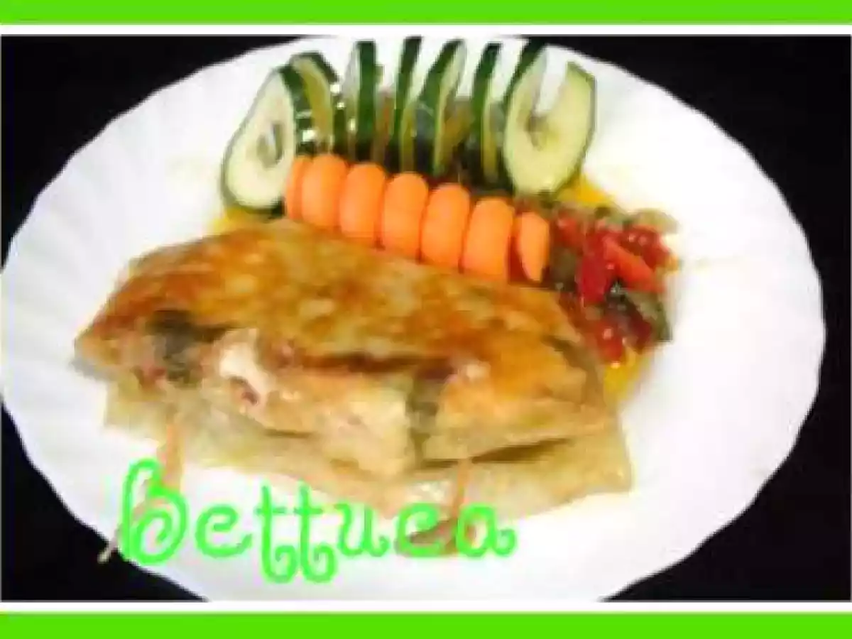 Libritos de pasta brick rellenos de pollo y verduras