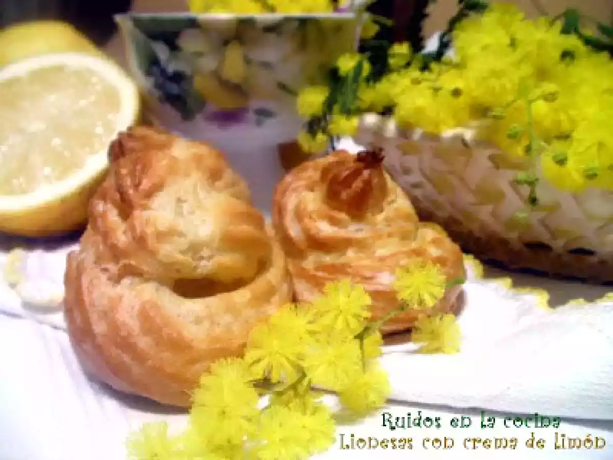 Lionesas con crema de limón