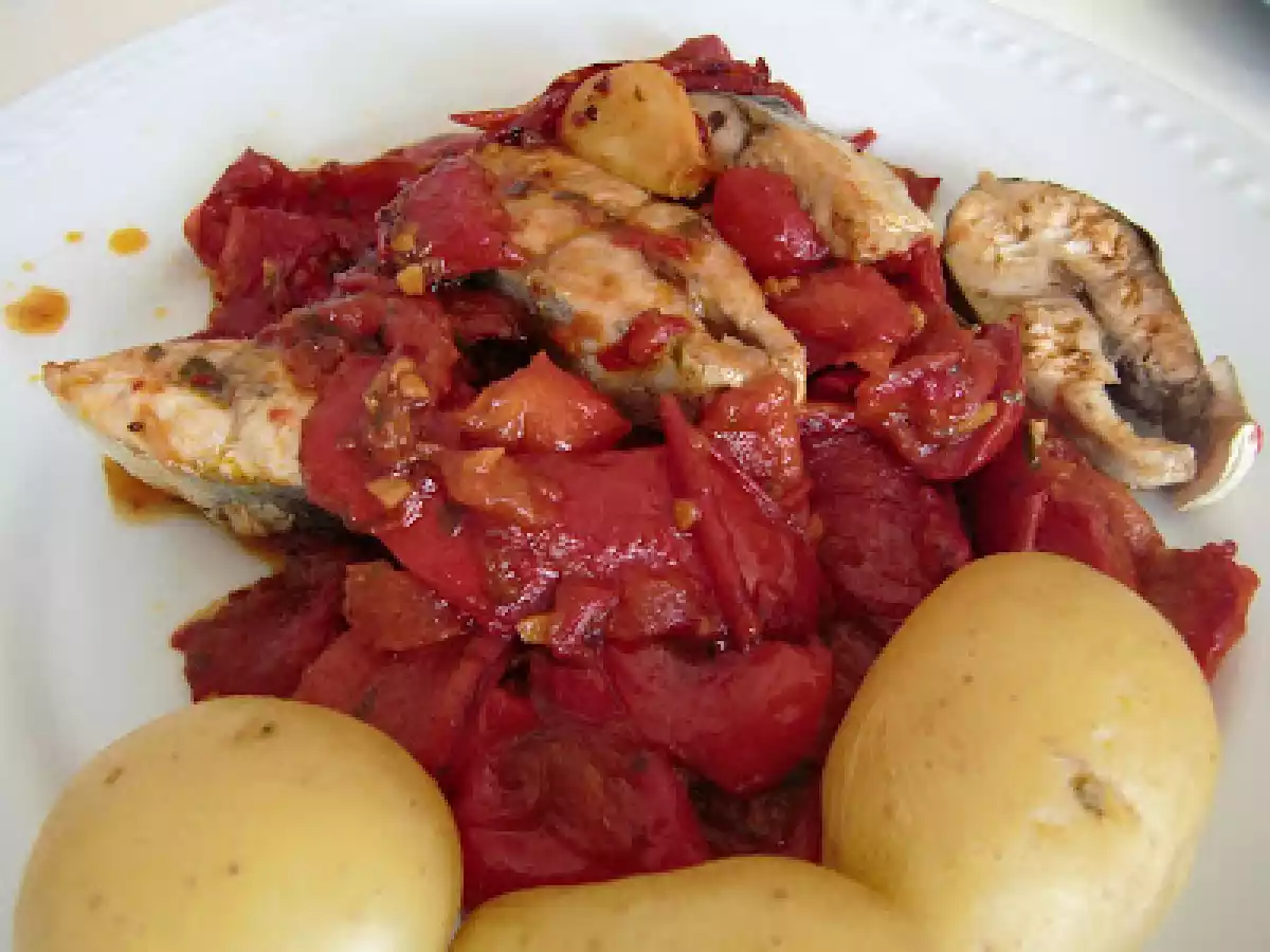 Llampuga con pimientos - foto 3