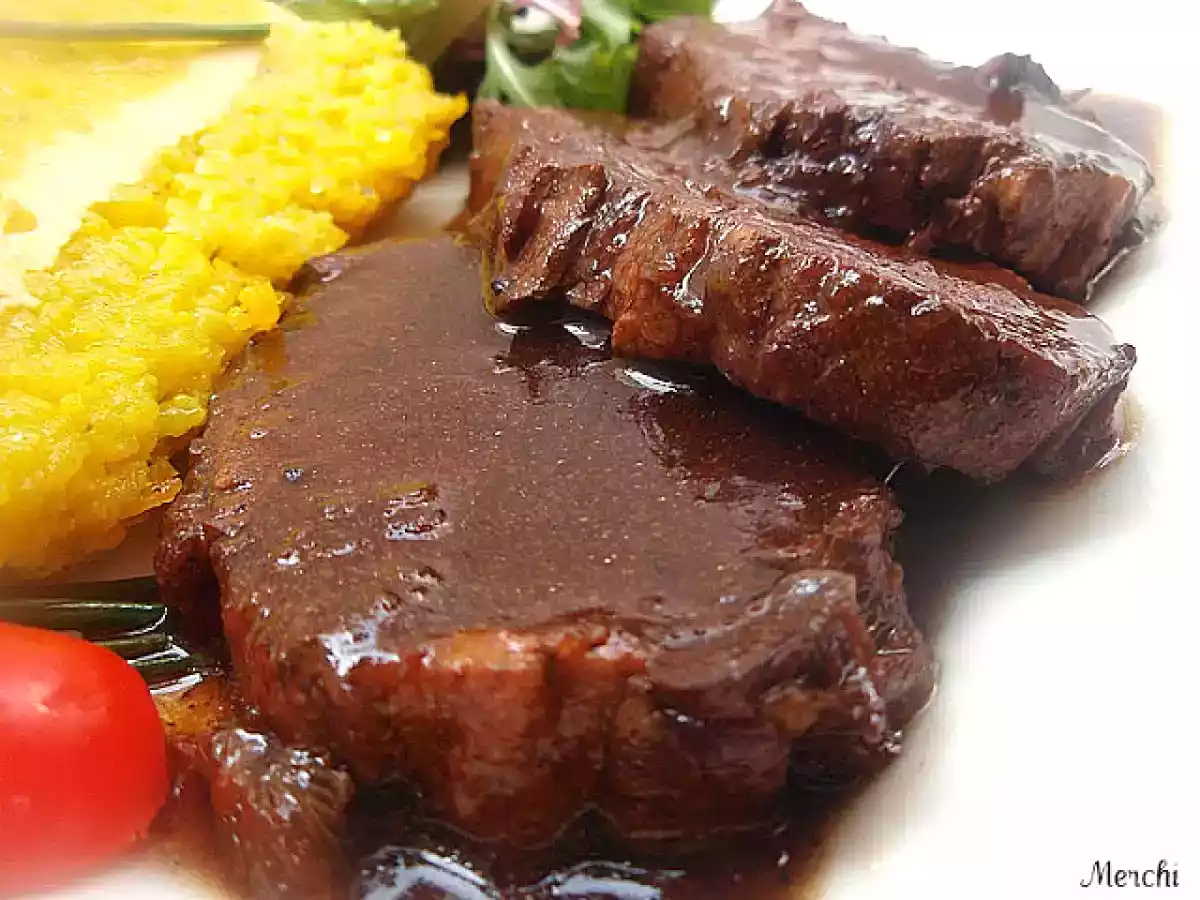 Lomo de cerdo en salsa de Mencía - foto 3