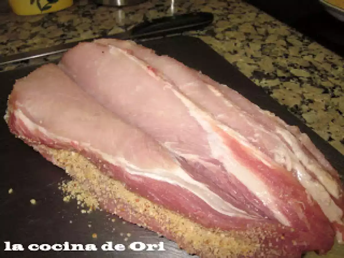 Lomo de cerdo relleno de almendras - foto 3