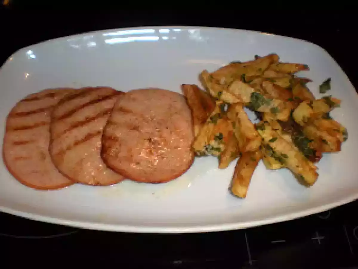 Lomo de pavo al brandy con patatas a la vinagreta