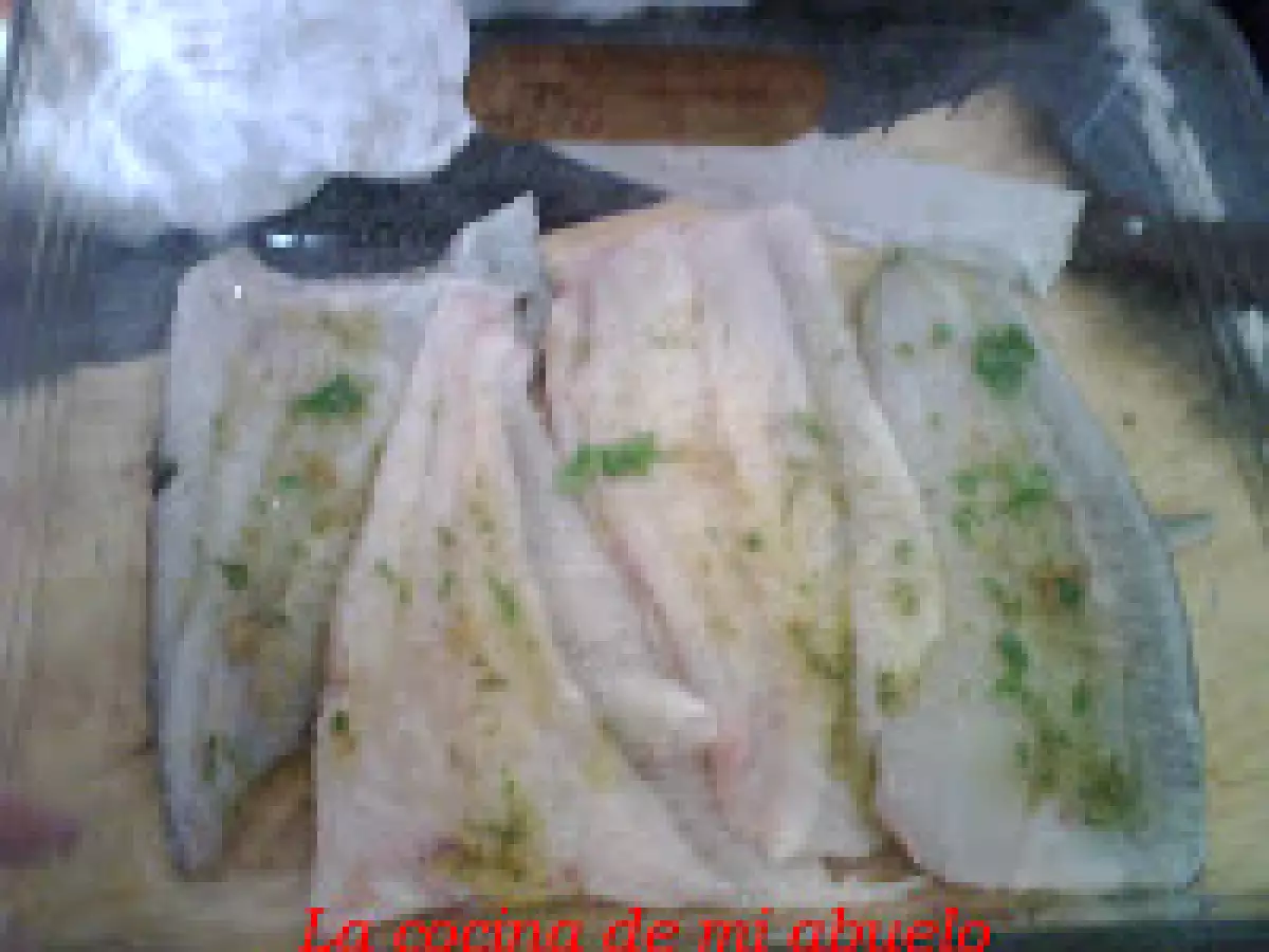 Lomos de rodaballo con patatas a lo pobre - foto 5
