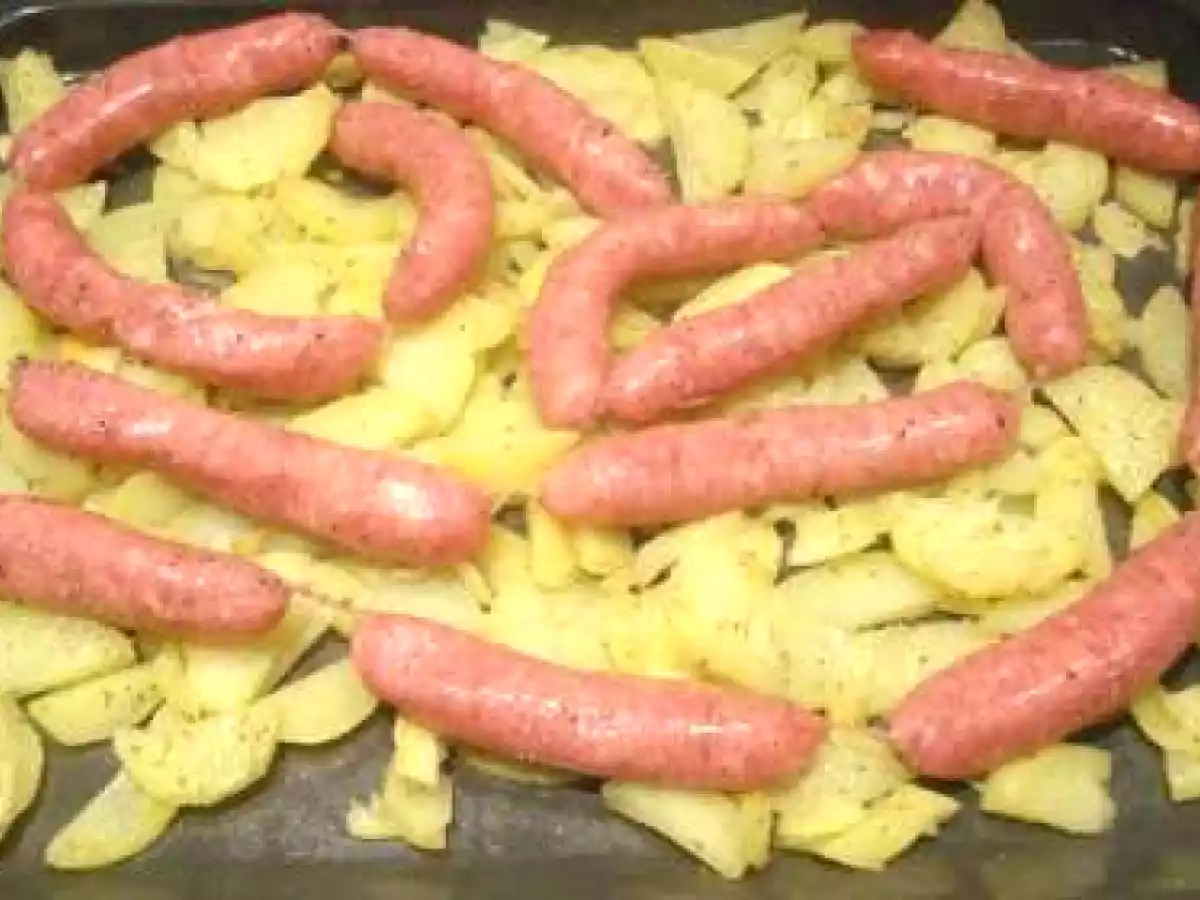 Longanizas y patatas al horno - foto 2