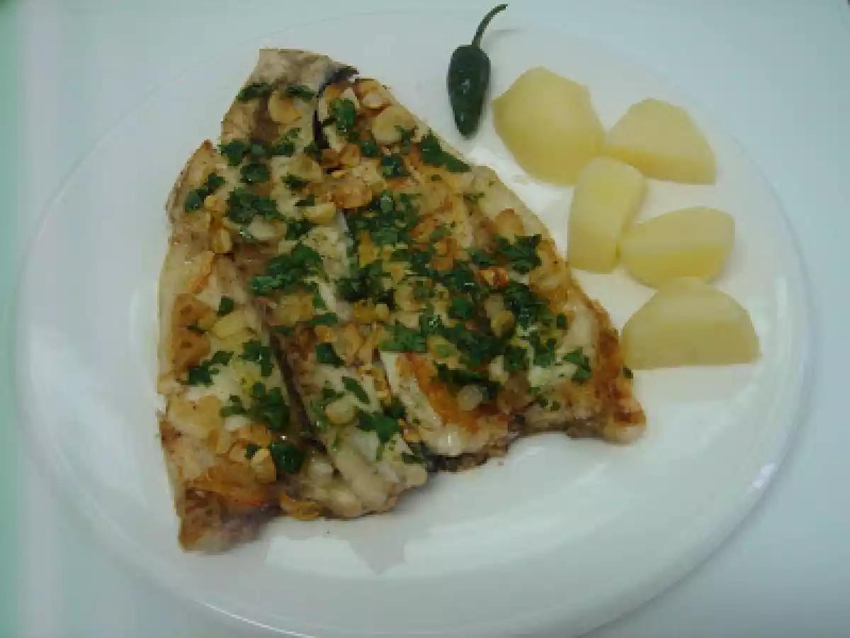 LUBINA A LA ESPALDA - foto 2