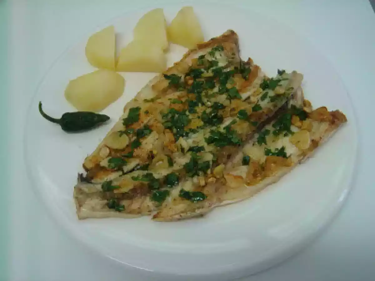 LUBINA A LA ESPALDA - foto 3