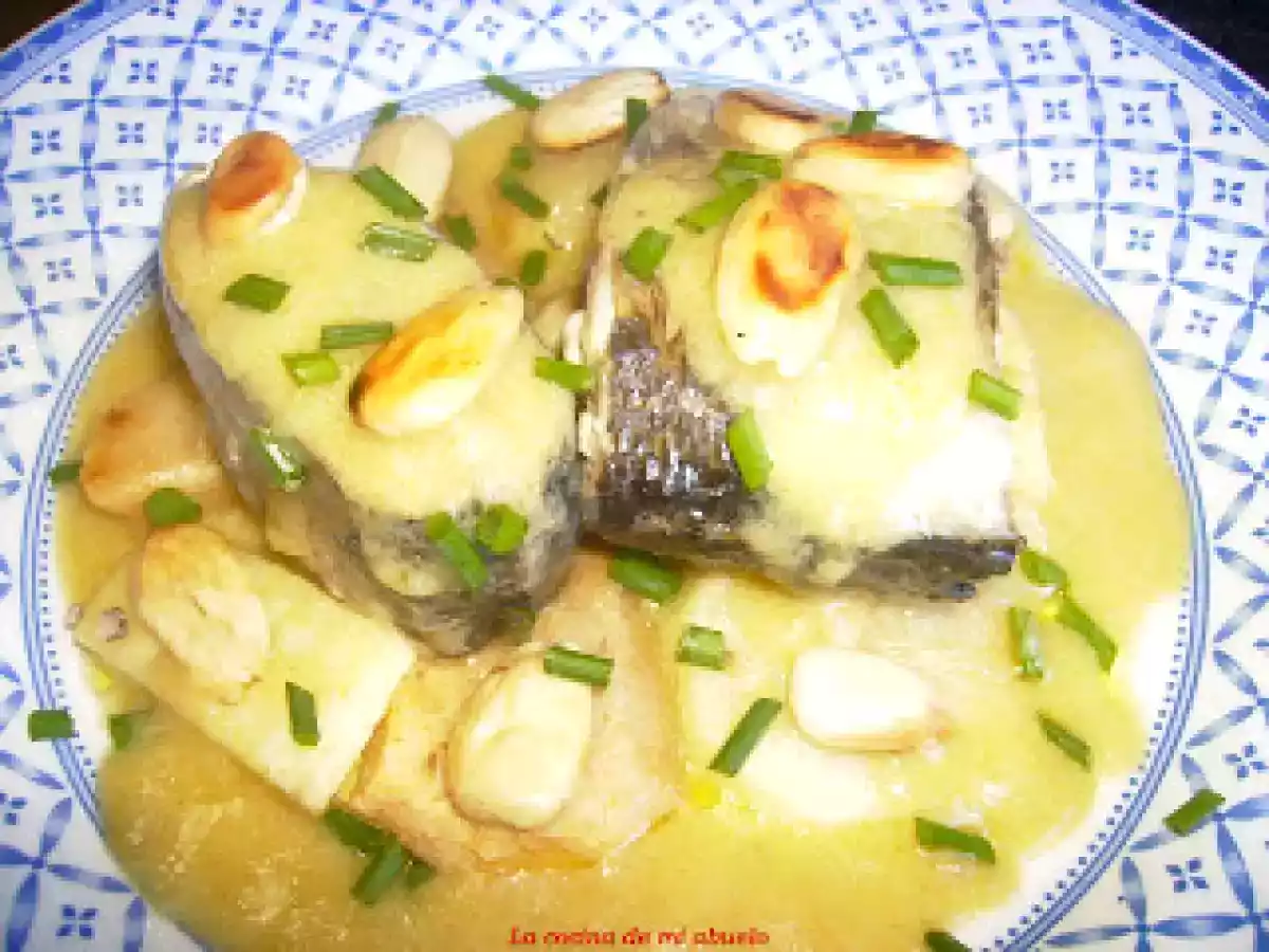 Lubina a la sidra sobre cama de manzana