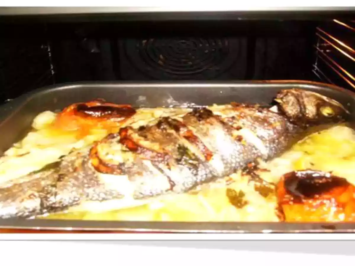 LUBINA AL HORNO