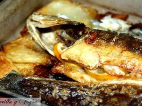 Lubina al horno / Baked sea bass