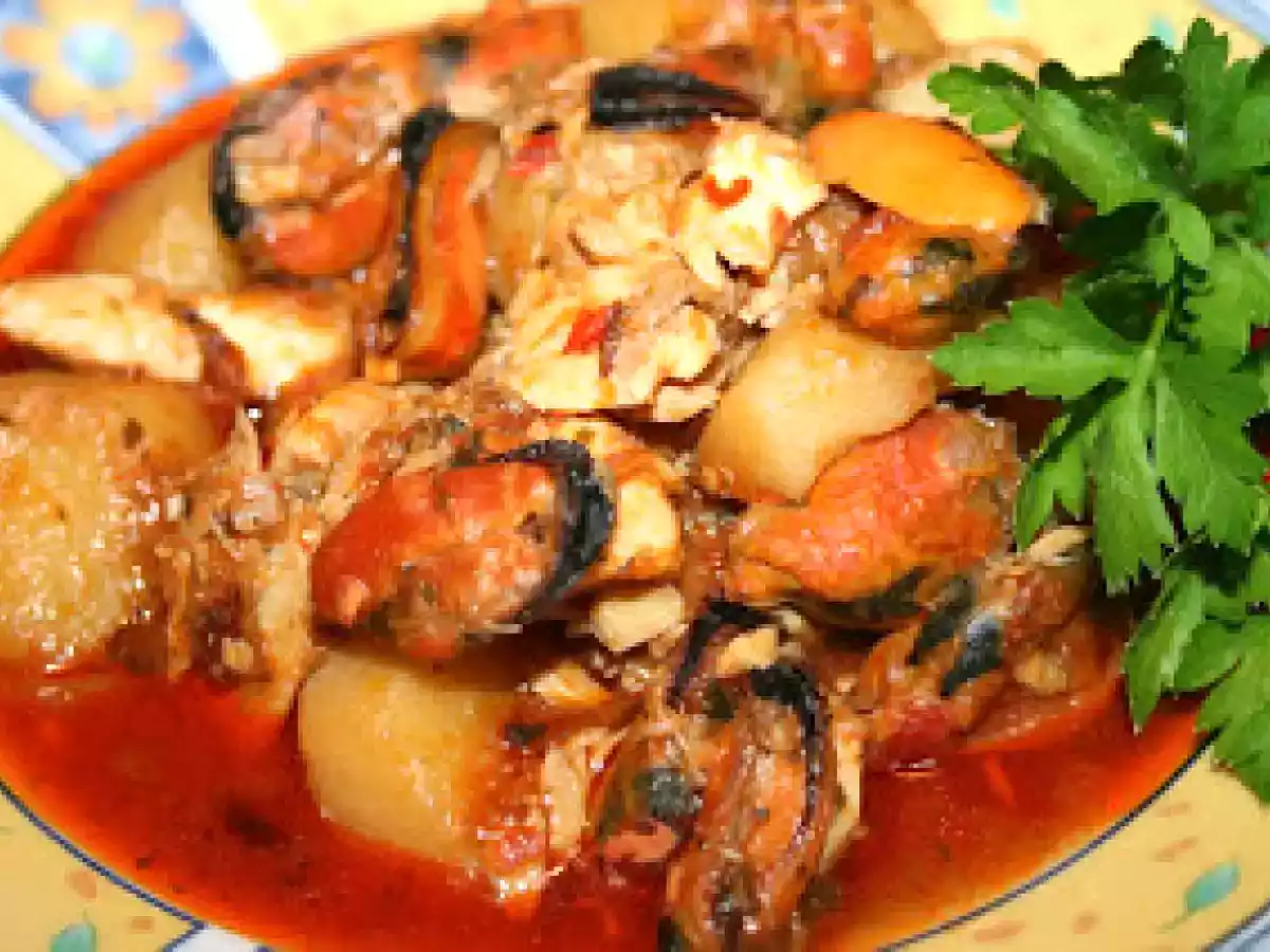 Lubina guisada con patatas - foto 2