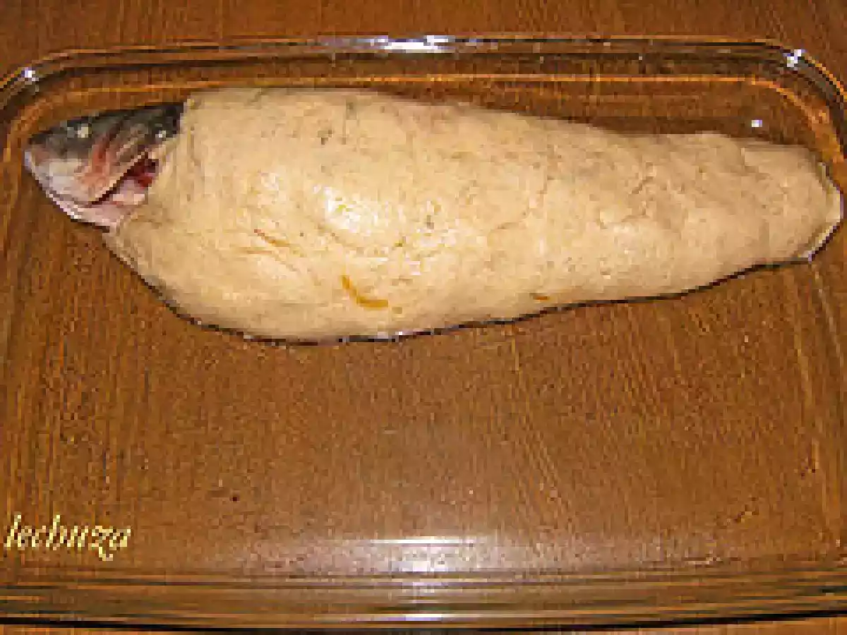 Lubinas empanadas con masa de millo (maíz) - foto 4