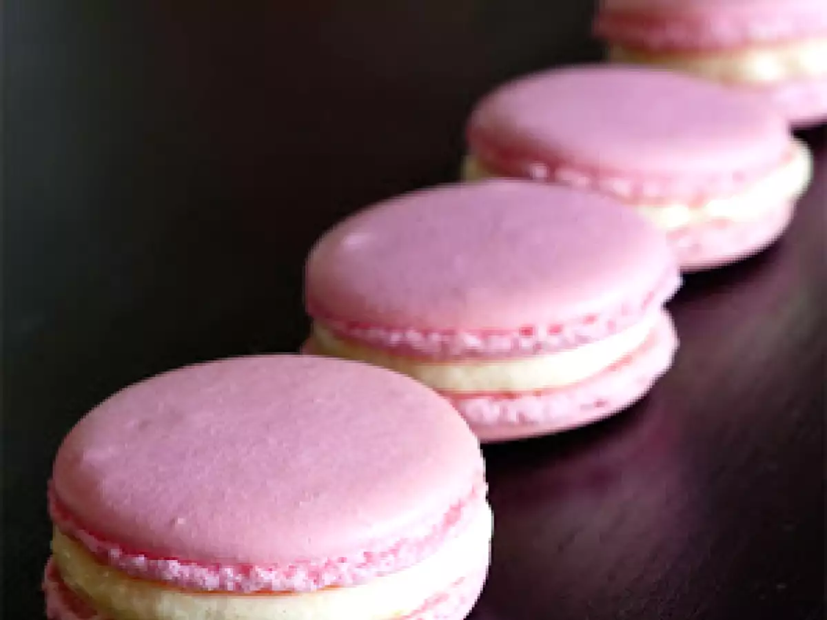 Macarons de frambuesa y crema de vainilla - foto 2