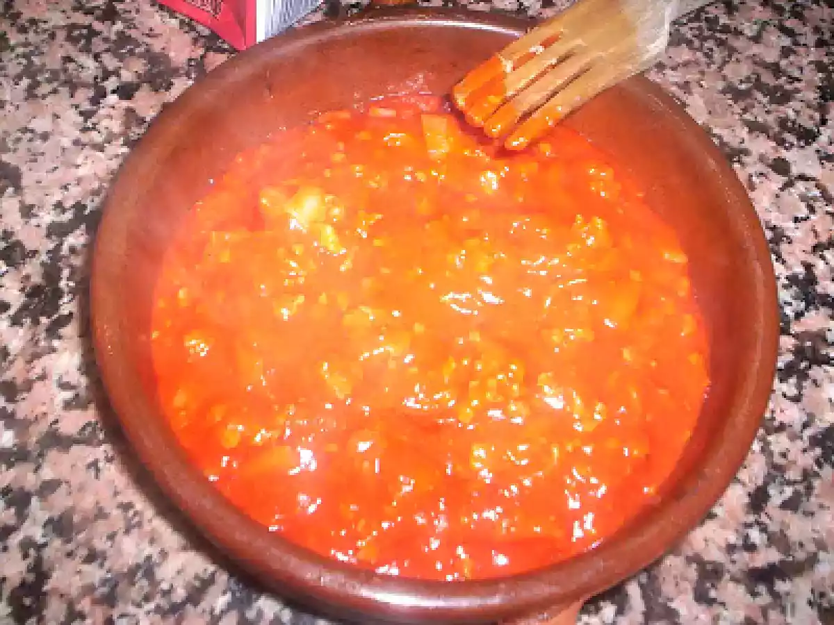 MACARRONES AL HORNO CON CARNE PICADA. - foto 3