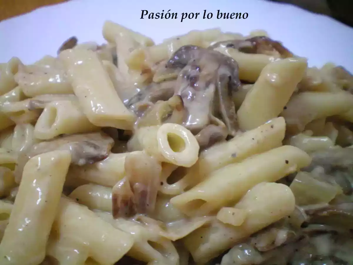 Macarrones con champiñones y nata - foto 3