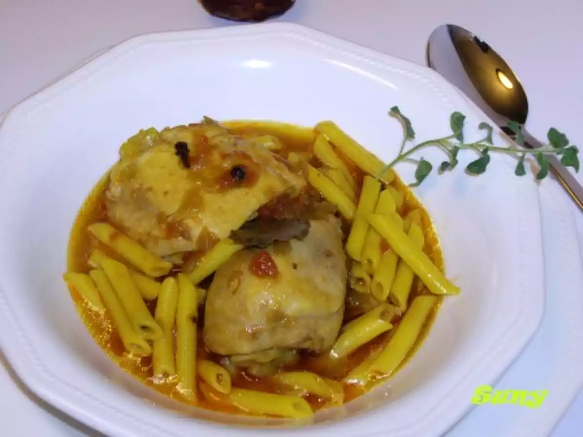 MACARRONES CON POLLO (FC)