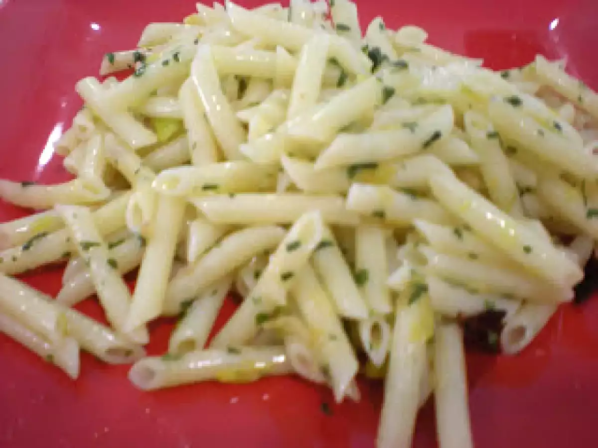 Macarrones finos con ajetes tiernos - foto 5