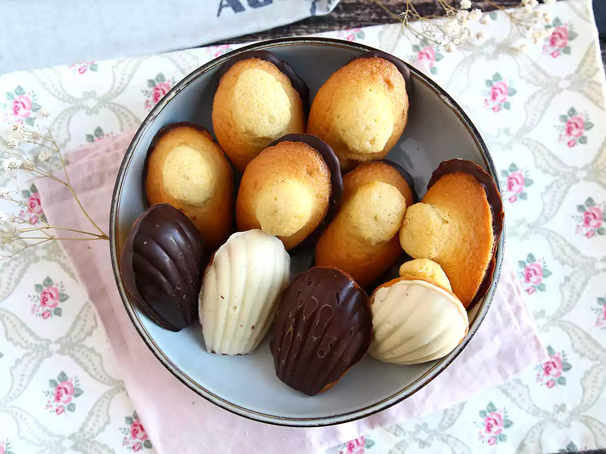 Madeleines con chocolate tricolor - foto 3