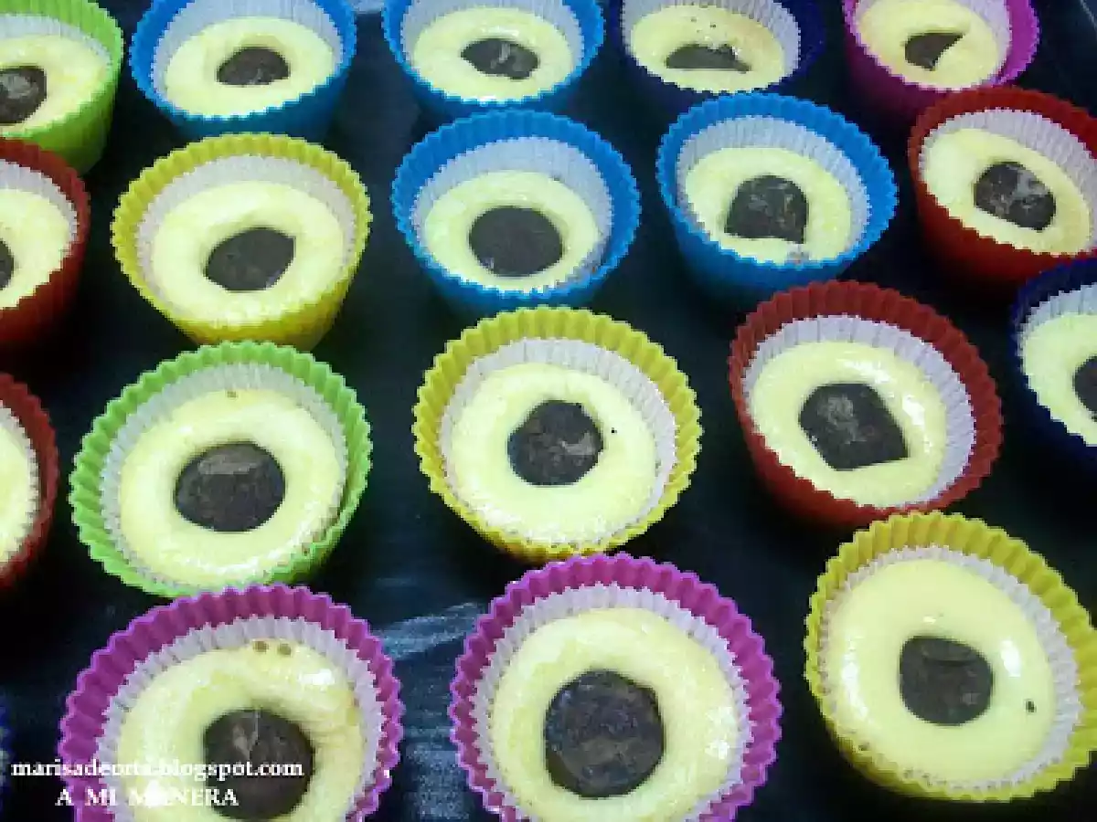 MAGDALENAS A LA VAINILLA RELLENAS DE TRUFA - foto 2