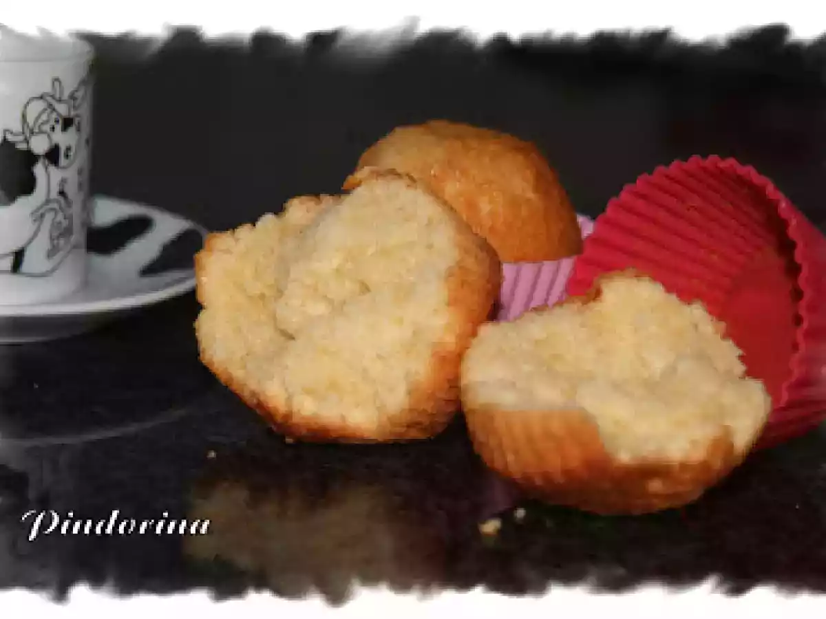 MAGDALENAS CLÁSICAS DE LIMÓN Y CANELA - foto 2