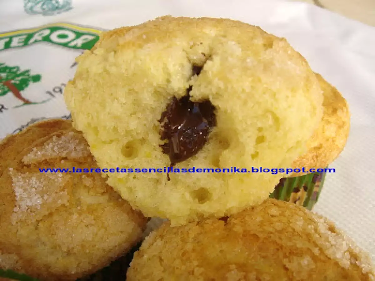 Magdalenas con corazón de chocolate - foto 2