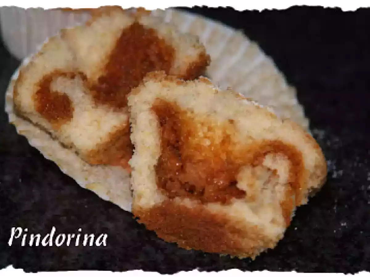 Magdalenas con praliné de avellanas y almendras - foto 2