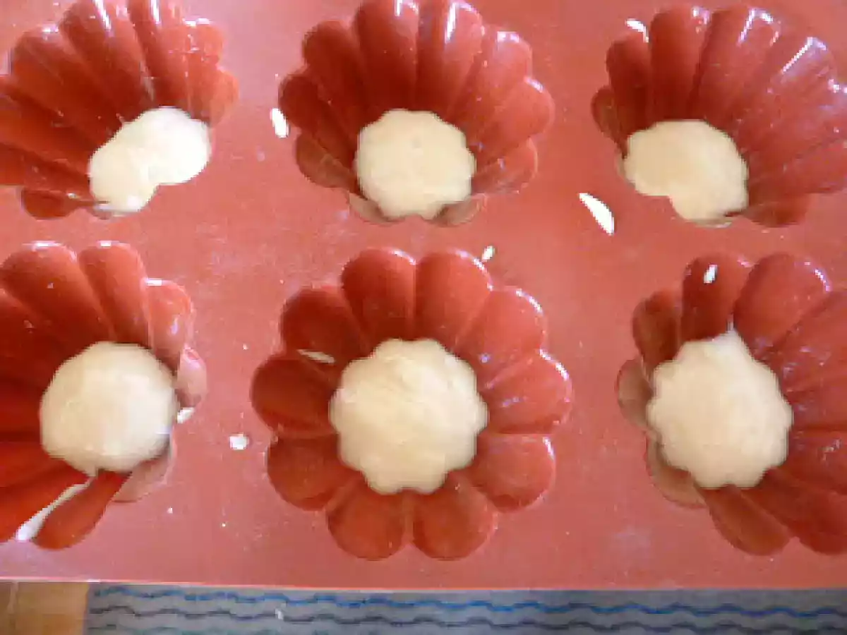 MAGDALENAS-COULANT EN HORNO TURBO CONVECCIÓN - foto 2