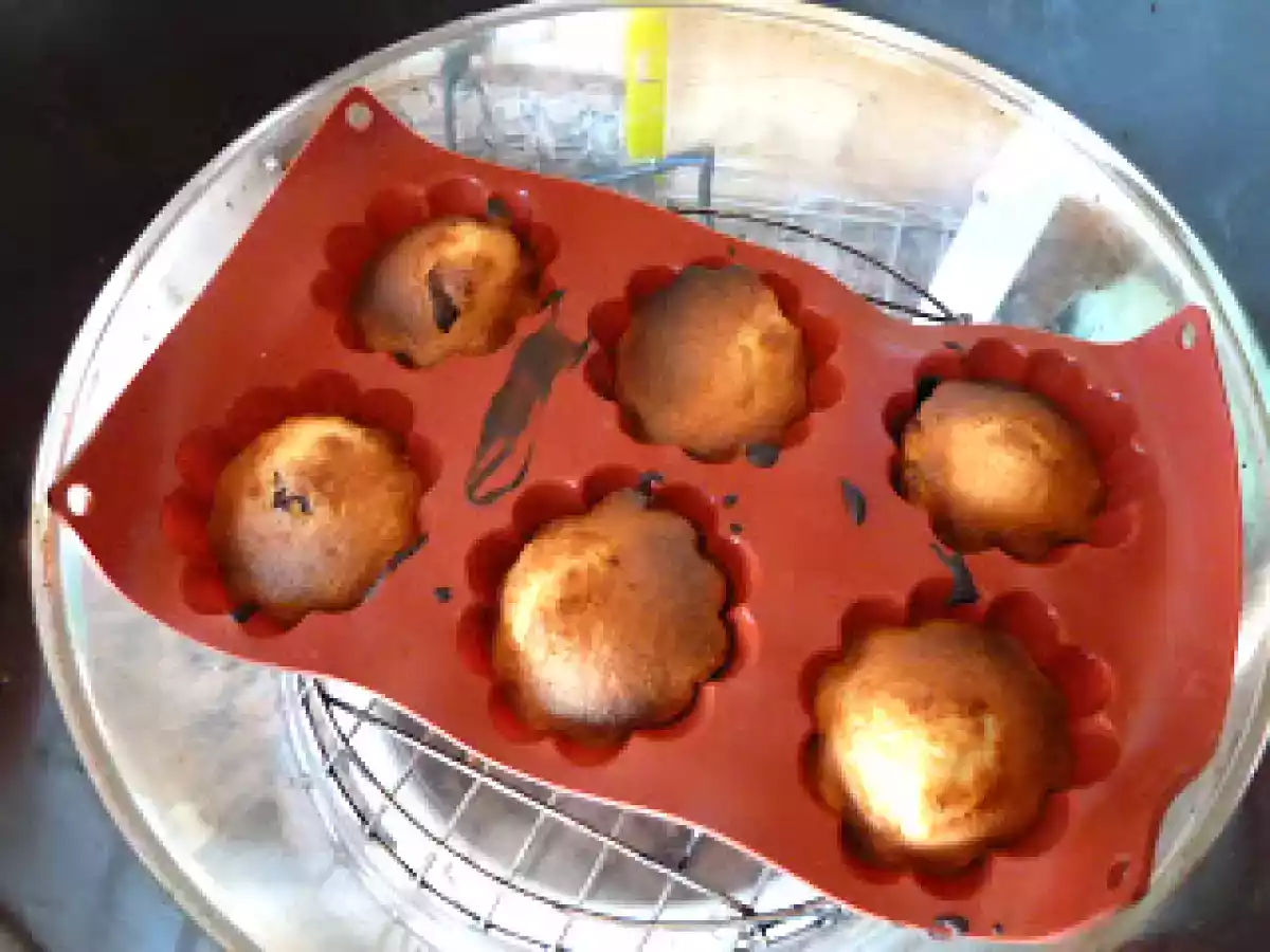 MAGDALENAS-COULANT EN HORNO TURBO CONVECCIÓN - foto 6