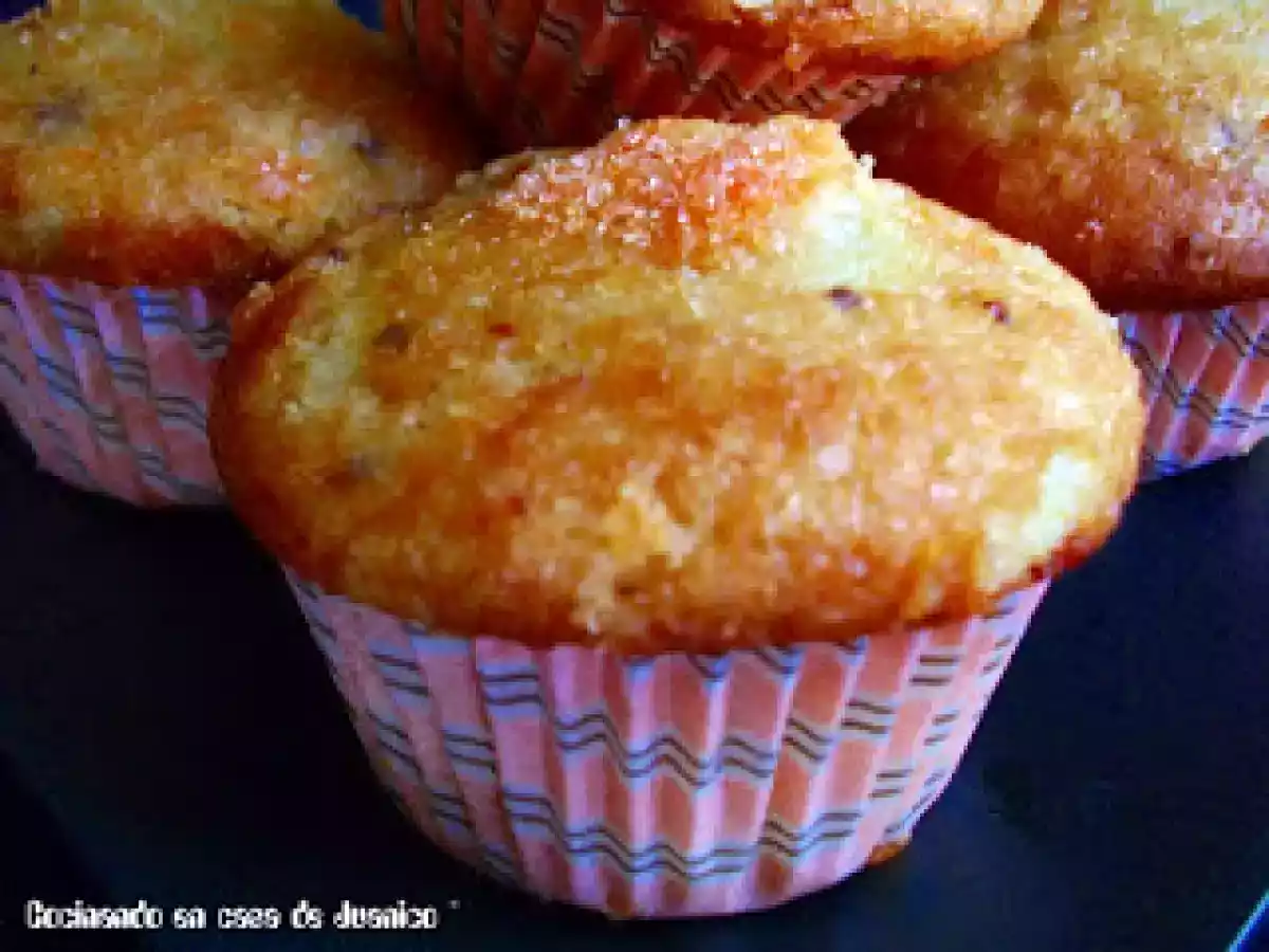 Magdalenas de arándanos y naranja - foto 4