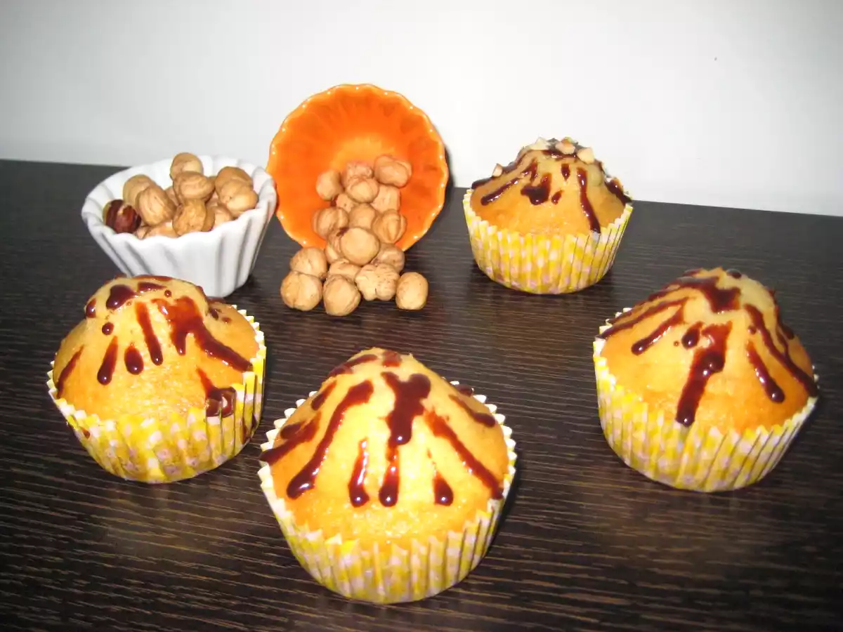 Magdalenas de avellanas y yogur