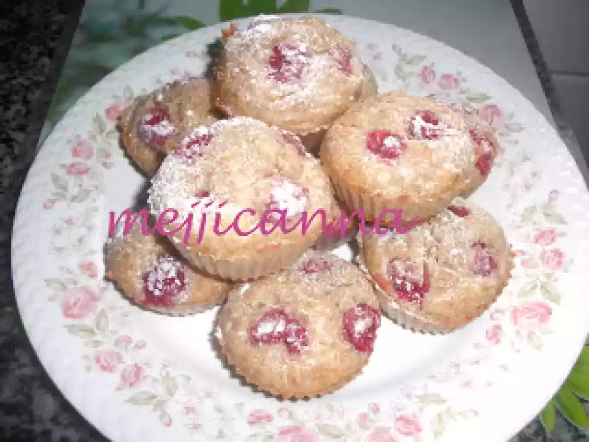 Magdalenas de avena y frambuesa