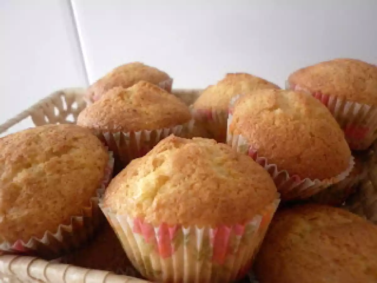 Magdalenas de coco y piña