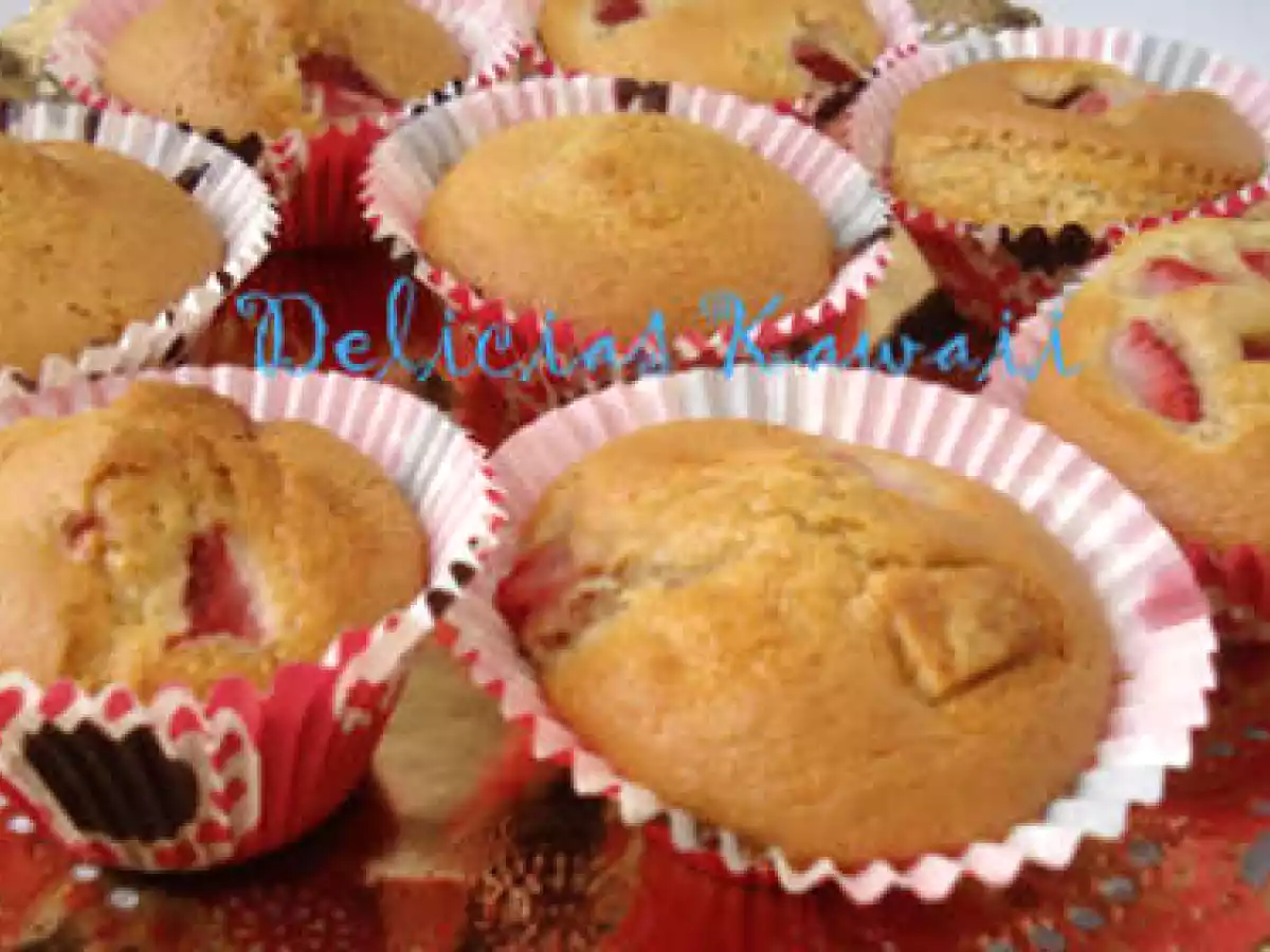 Magdalenas de fresa (natural) y chocolate blanco