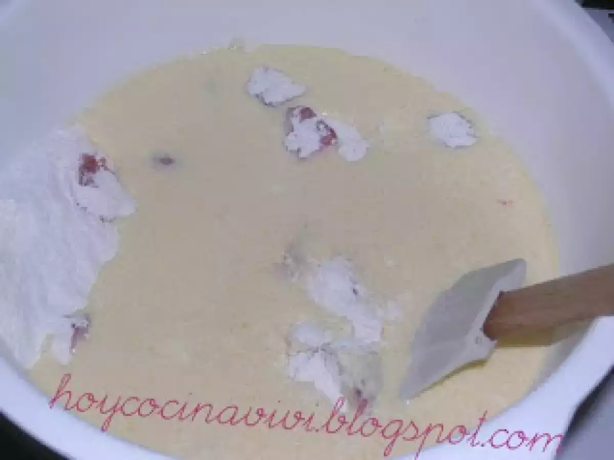 Magdalenas de fresas con nata - foto 4