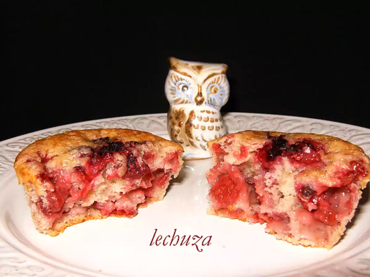 Magdalenas de frutos rojos - foto 2