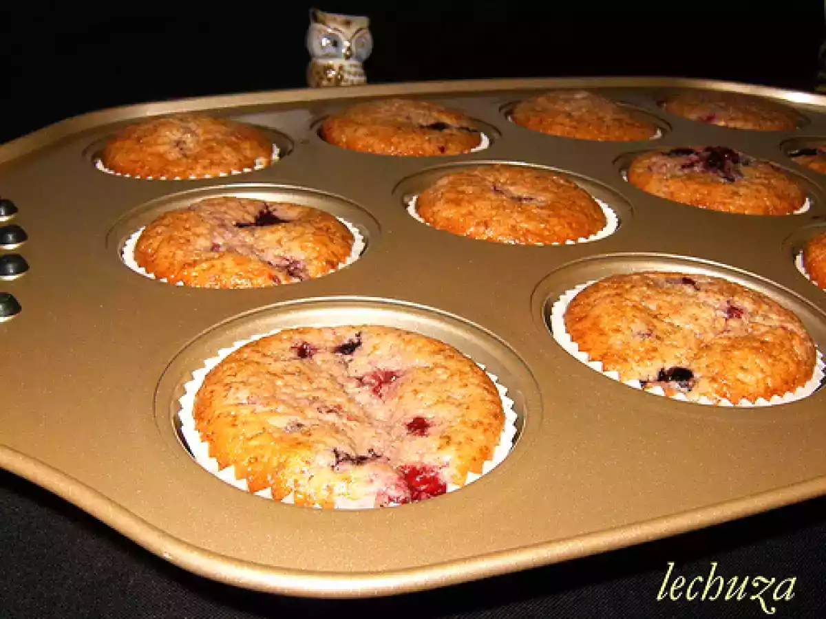 Magdalenas de frutos rojos - foto 9