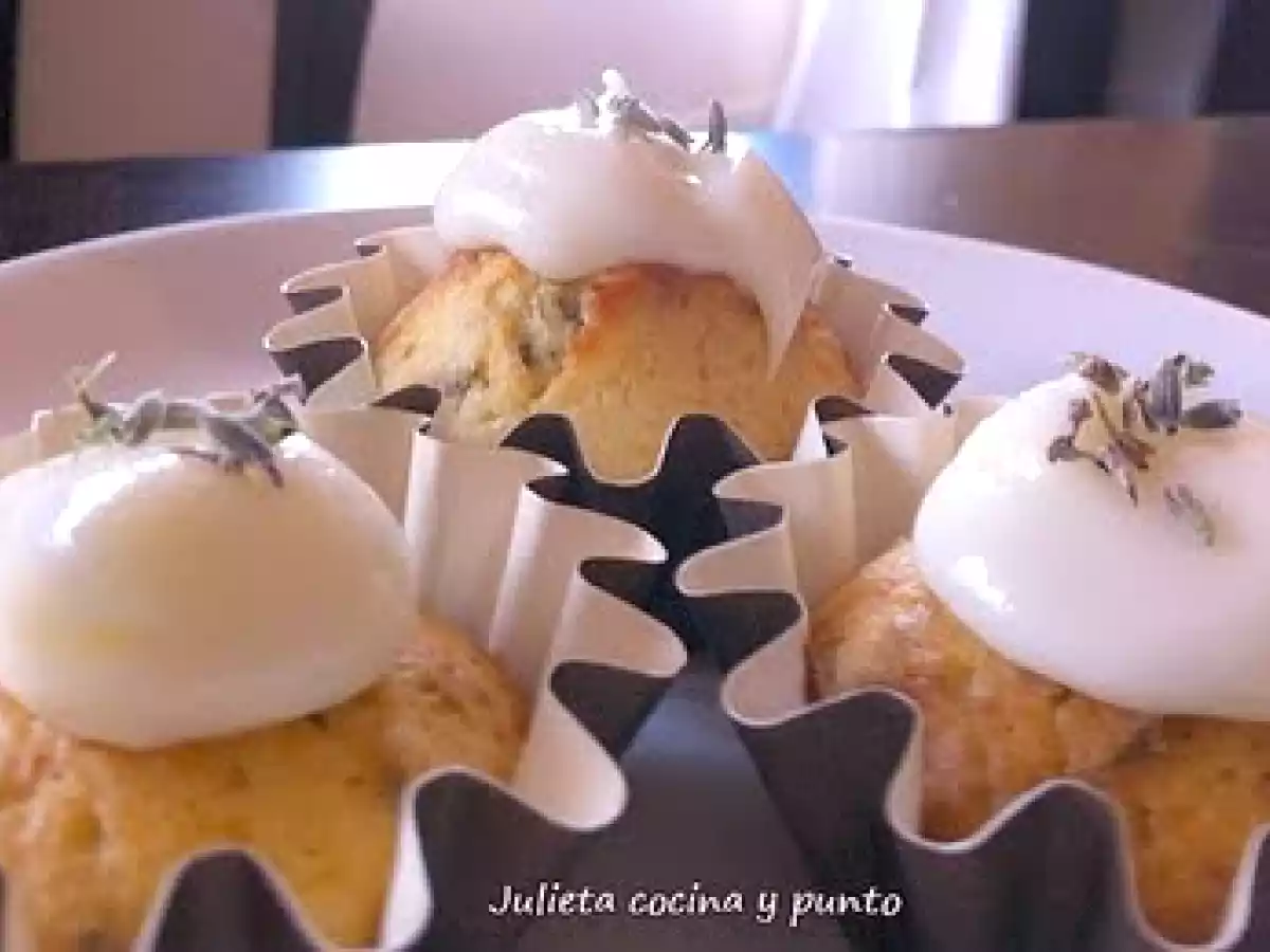 MAGDALENAS DE LAVANDA