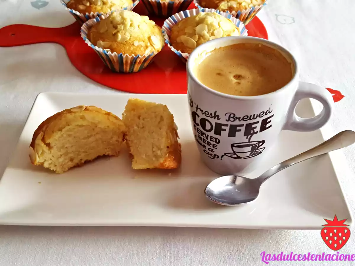 Magdalenas de Nata y Almendras - foto 2