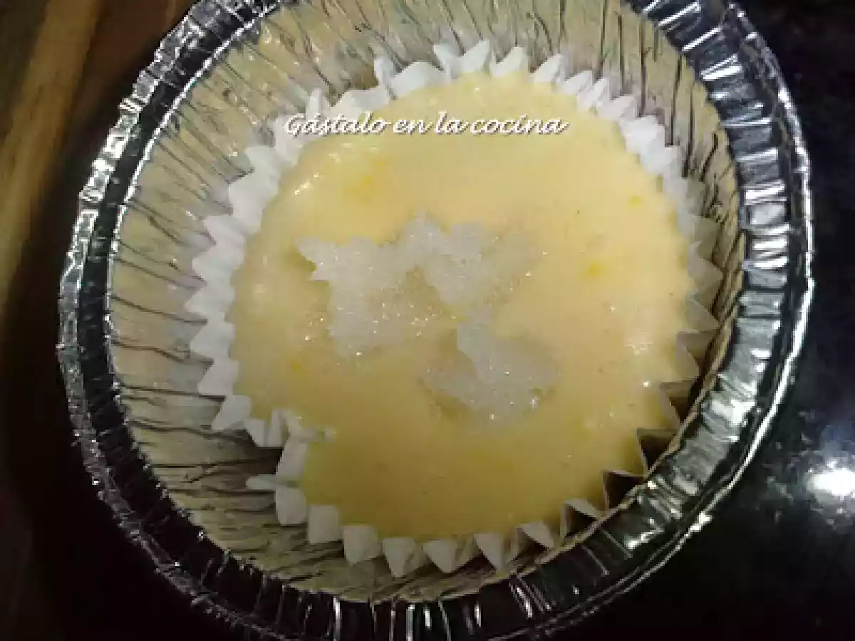 MAGDALENAS RELLENAS DE CHOCOLATE (PASO A PASO) - foto 2